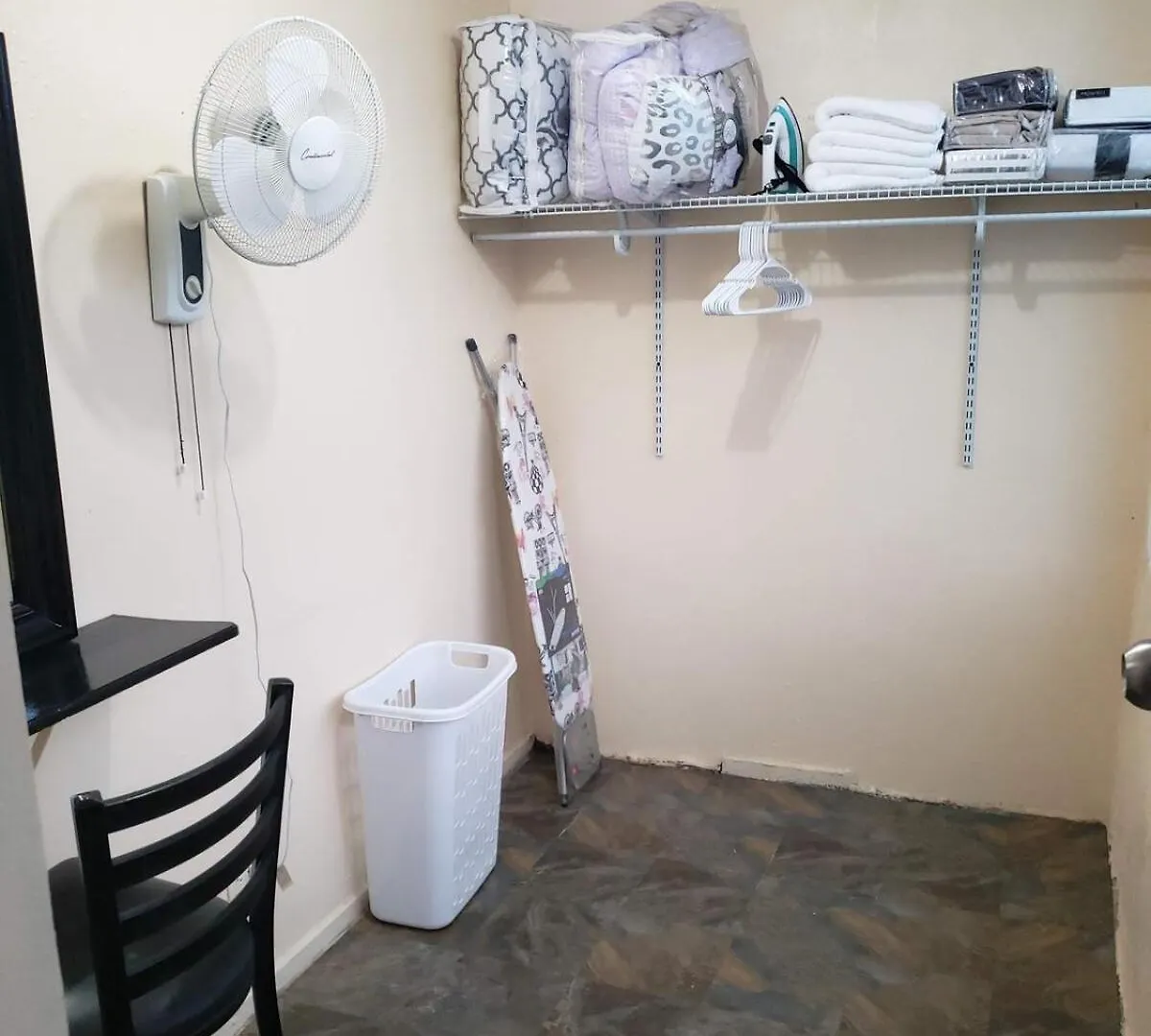 West Side Studio Apartments Añasco